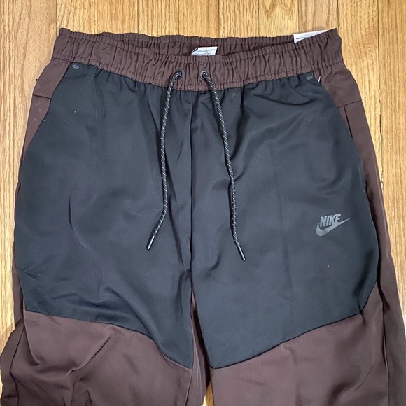 Nike Sportswear Tech Essentials Brown Black Men’s Size M Repel Jogger Pants - Picture 4 of 8
